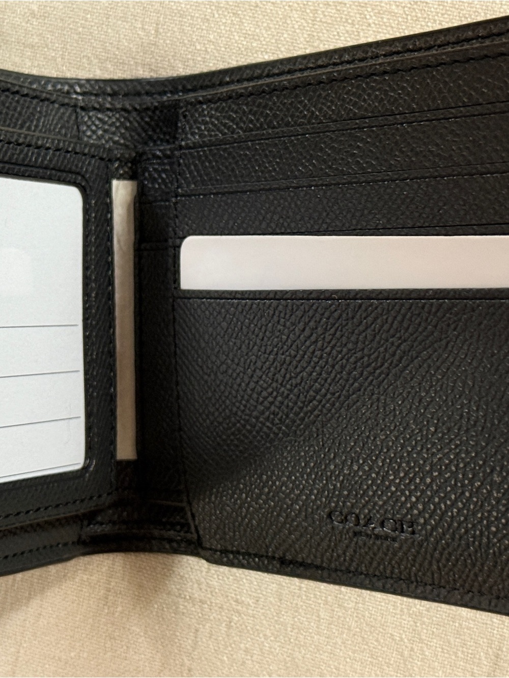 Coach Black Textured Leather Bi-Fold Card & Key Holder - Picture 9 of 10